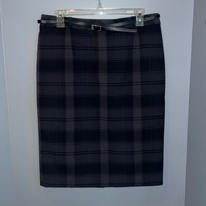 Black/grey plaid skirt with belt